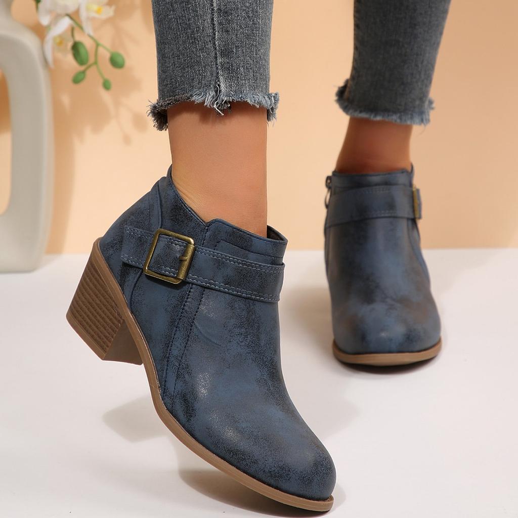 Autumn new pointed side zipper thick heel retro Martin boots women's large size belt model medium heel short boots