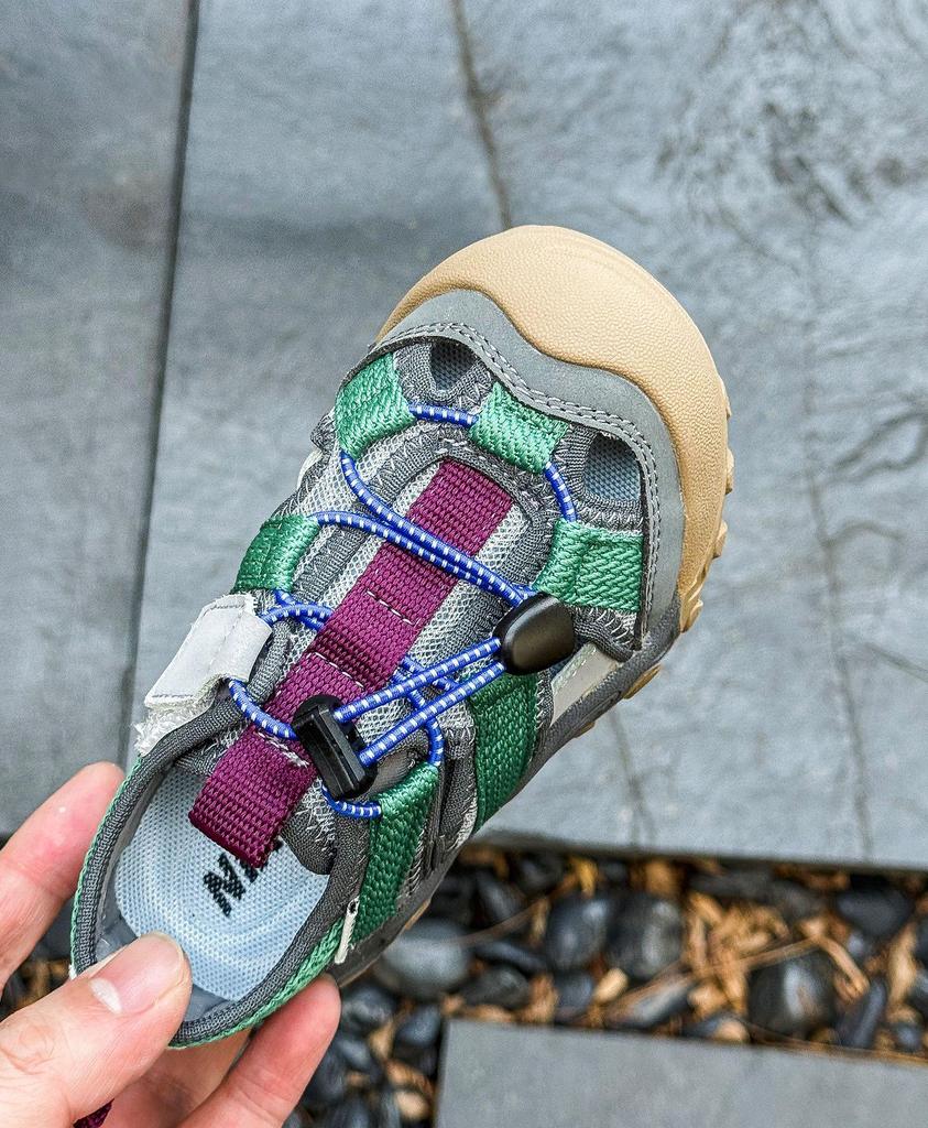 2026 Summer Kids' Stylish Outdoor Sports Sandals with Hollow Design