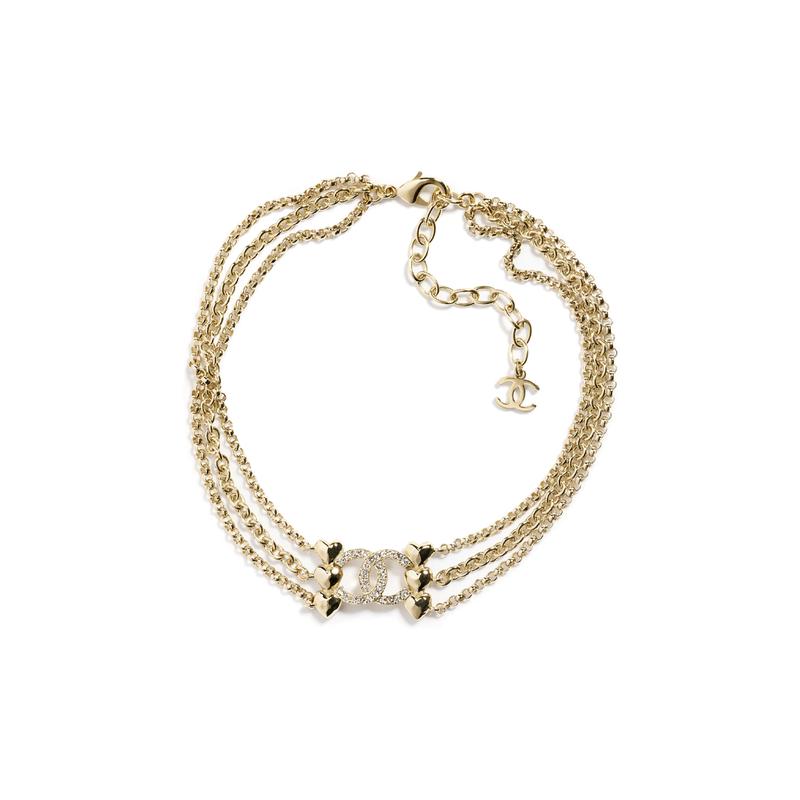 

CHANEL Double C Fashionable and Elegant Double C Heart Shape Stacked Necklace Women s Gold золотий