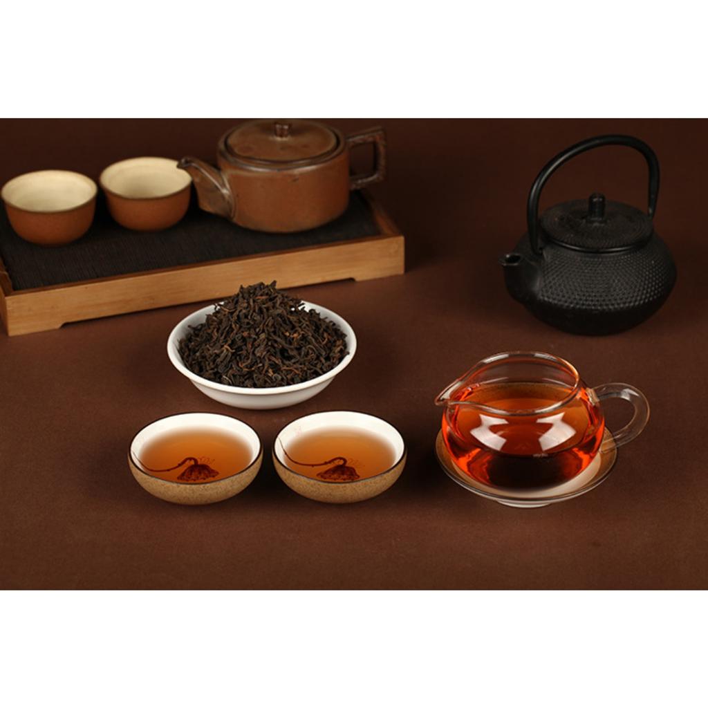 2018 Yunnan Pu'er Tea Menghai Ancient Tree Golden Bud Ripe Tea 500g