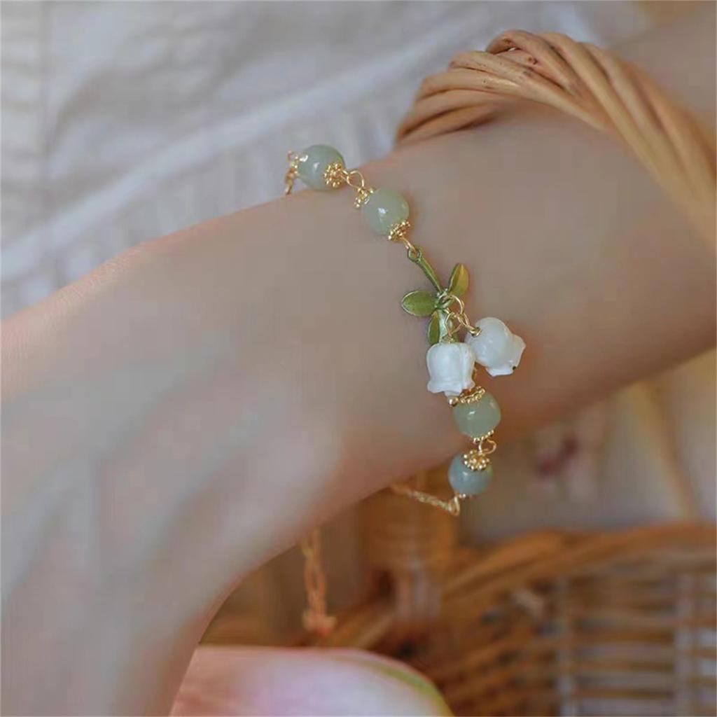 New Sweet Cute Vintage Pearl Lily Tulip Flower Bracelet Women Exquisite Fashion Tassel Peach Pendant Bracelets Trend Jewelry