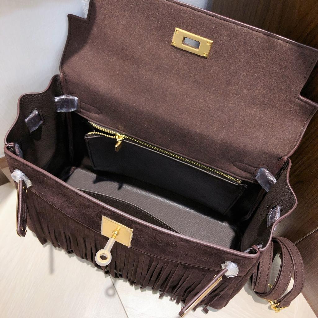 European and American Retro Suede Fringed Keli Bag 2025 New Autumn and Winter Leather Women's Bag Lock Fashion Portable Shoulder Bag