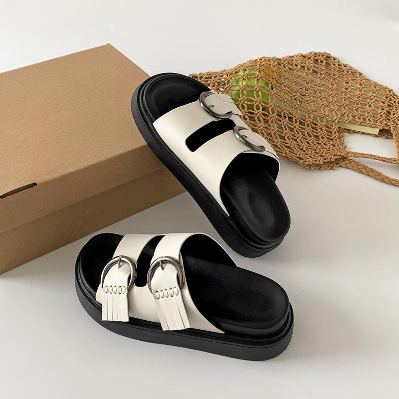 Fashion trend black thick-soled one-word slippers women's summer wear 2025 new high-end height-enhancing cool slippers