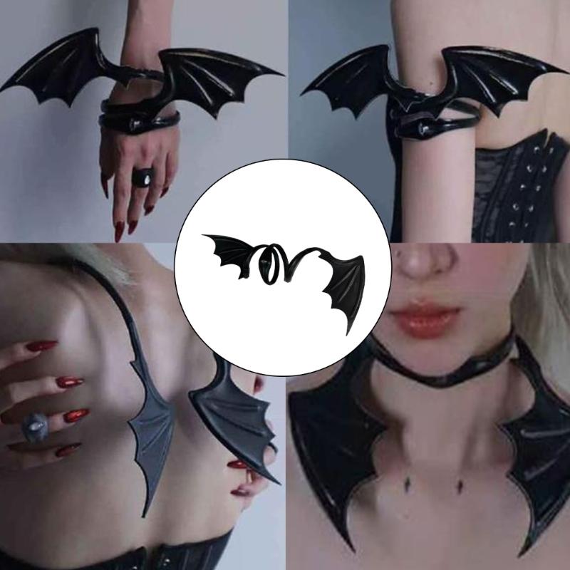 Gothic Punk Choker Fledermausflügel Halskette für Frauen mit verstellbarer Kettenlänge Robuste PU-Ledermaterialien Designs