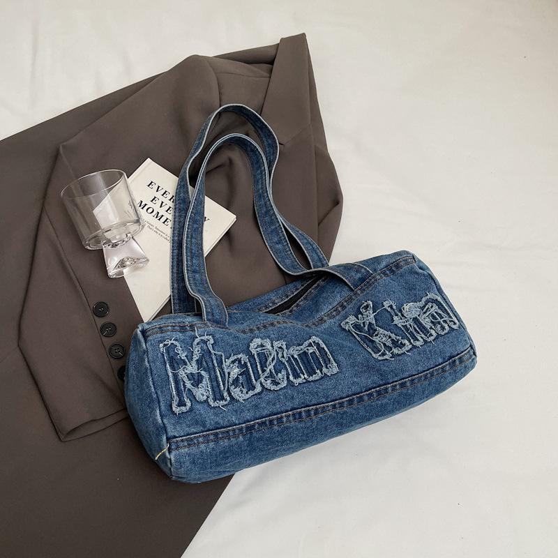 

Popular winter new small fresh retro bag embroidered shoulder bag travel leisure fashion bag portable pillow bag синий