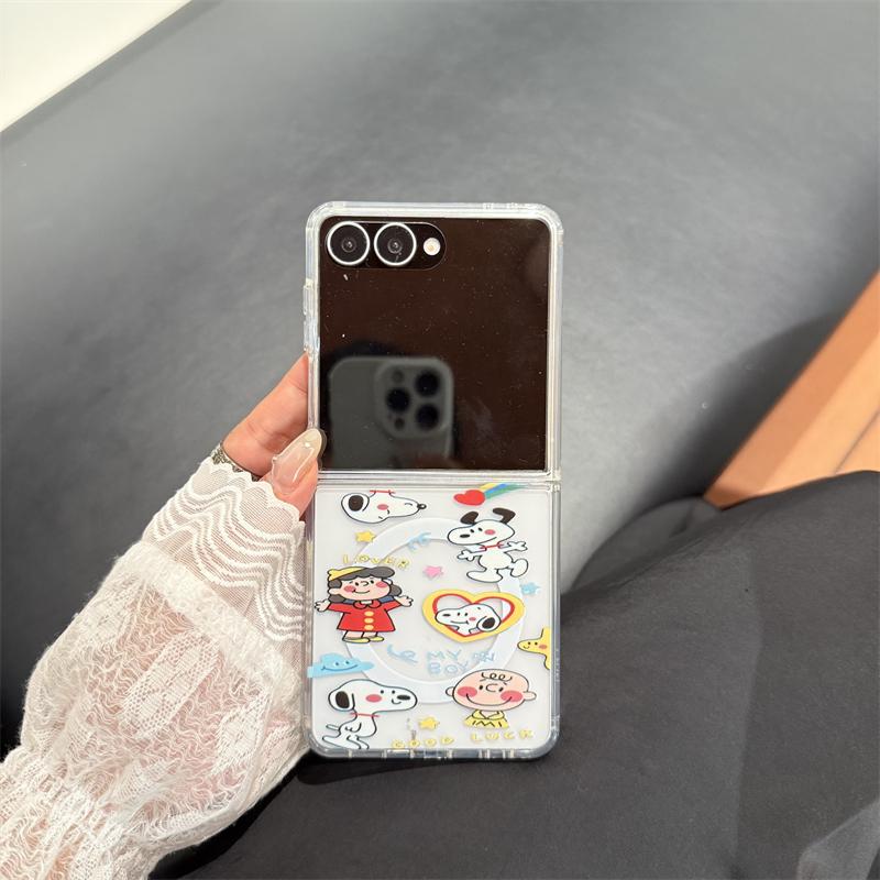 Creative Love Heart Funny Snoopy Folding Magsafe Wireless Charge Case For Samsung ZFlip 3 4 5 6 ZFlip7 3D Cute Magnetic Holder