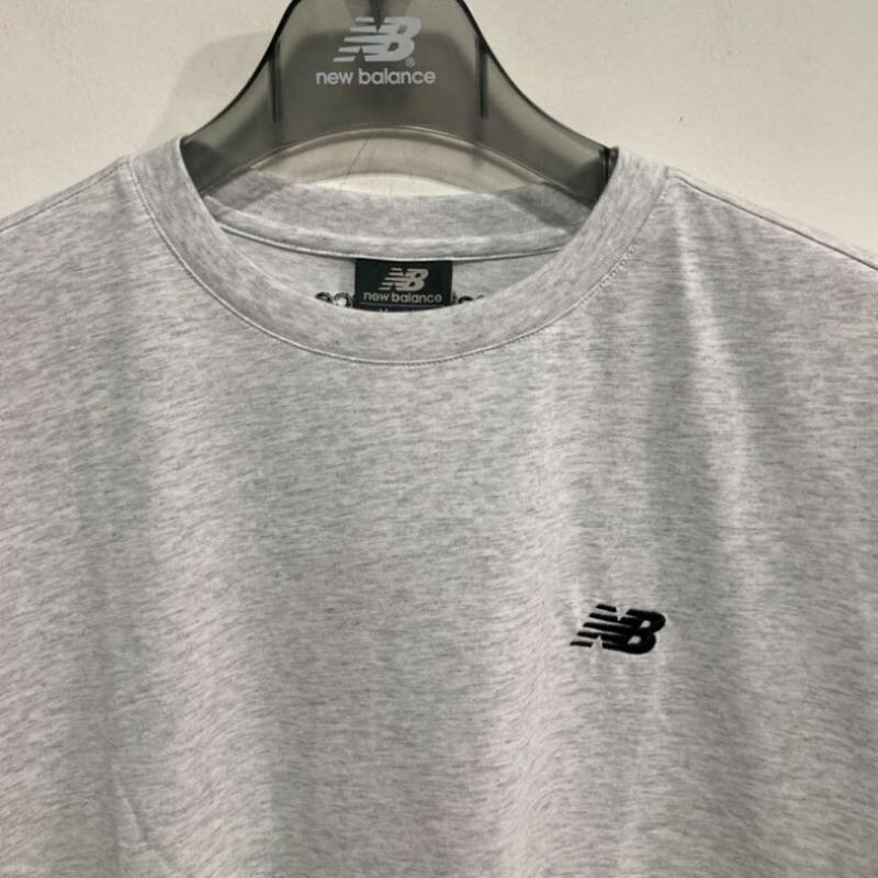 New Balance Logo Short Sleeve Tee Nbnef21403 Light Gray