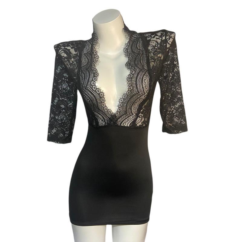 New sexy lingerie lace temptation perspective deep v ** hip skirt free large size pajamas women