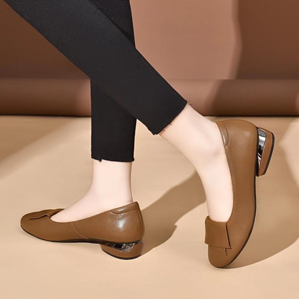 New autumn shallow single shoes women's soft-soled leather women's shoes spring flat-soled leather shoes round head shoes