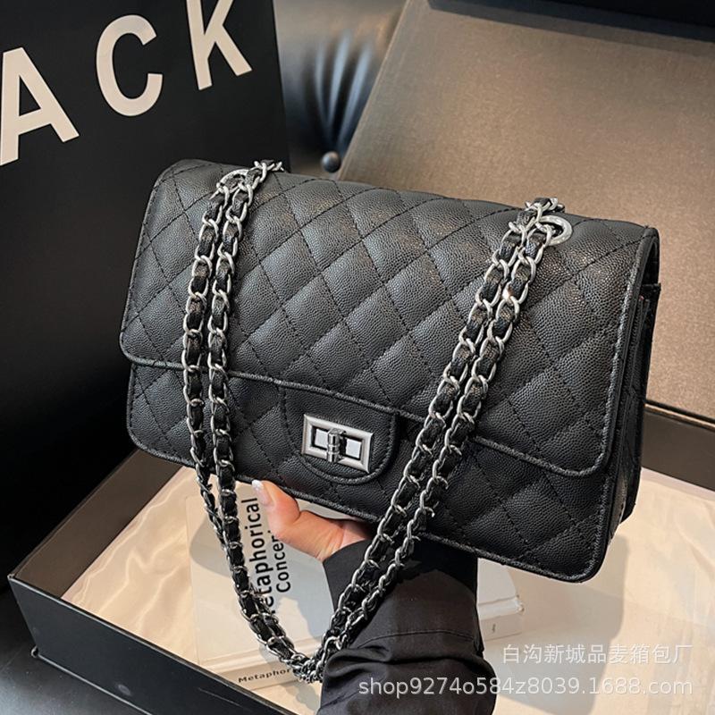 This year's popular bag 2025 autumn and winter new women's bag Internet celebrity chain messenger bag foreign style shoulder small square bag