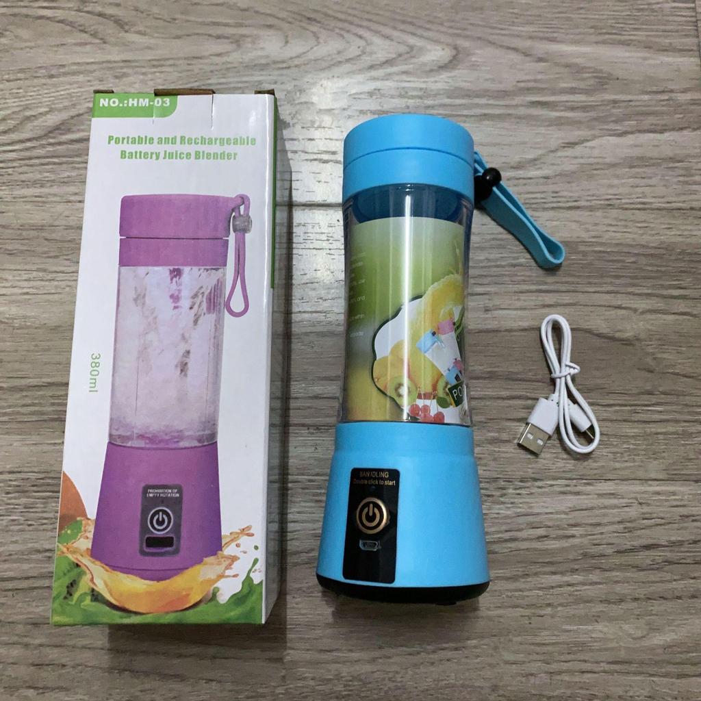 Compact Rechargeable Multi-Blade Juicer Cup