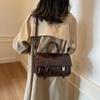 Autumn and winter retro portable small bag women's 2025 new trendy large-capacity commuting document small square bag shoulder messenger bag