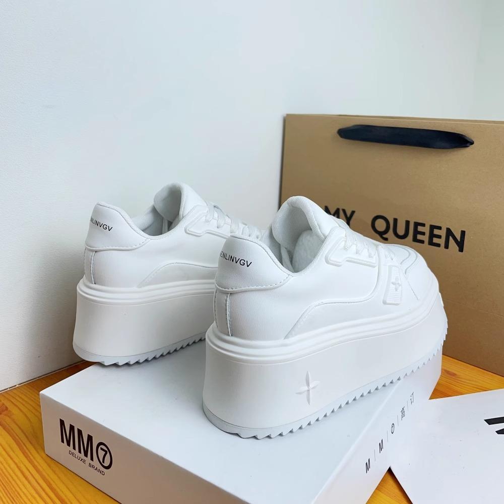 Platform White Shoes Women's Versatile Spring and Autumn Muffin 2025 Summer Breathable New Popular Orders Surge Casual Sports Shoes