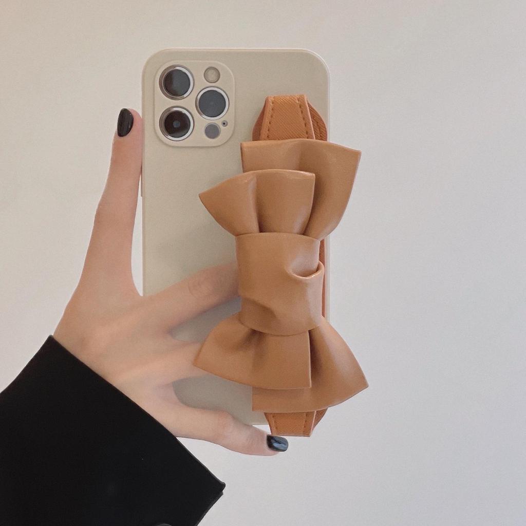 Bow Bracelet Strap Case for iPhone 14 Pro Max/15/13/12 - Celebrity Style