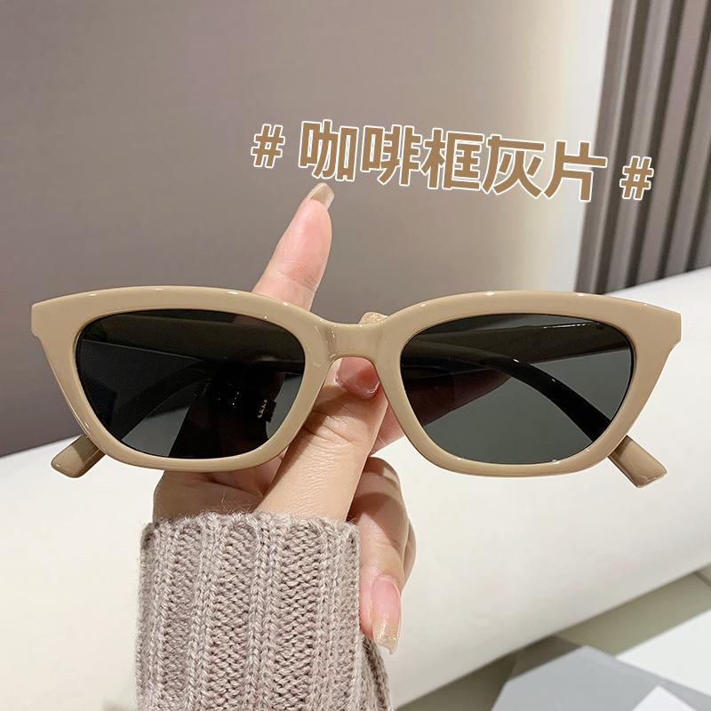 Cat s eye sunglasses men s and women s high-end fashion small frame retro Internet celebrity street shot couple tide sunglasses sunglasses