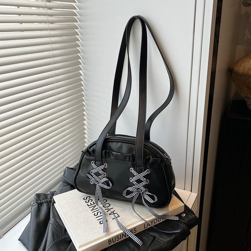 

High-end niche bag women s new versatile messenger bag summer shoulder armpit bag