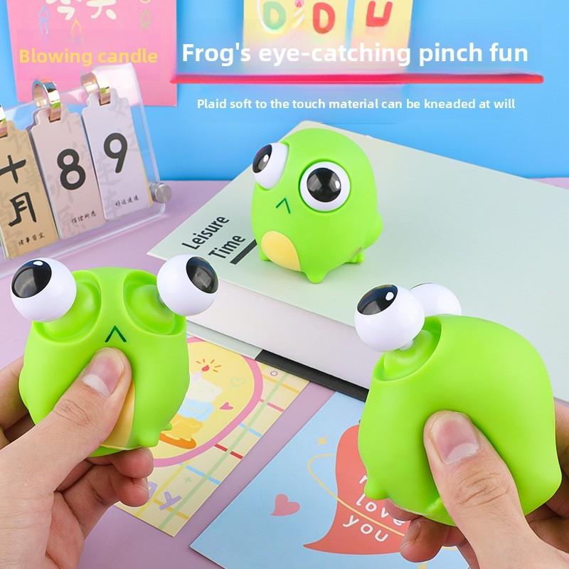 Pvc Frog Stress Relief Toy With Eye Popping Features For Kids And Teens