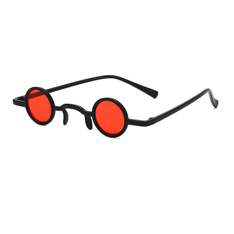 Attractive Glasses Women's Vintage Gothic Style Sunglasses 2020 New Classic Small Round Steampunk Brand Design Sun Glasses Oculos De Sol