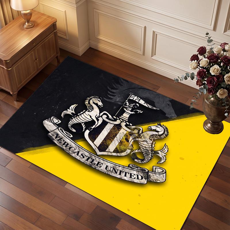 Newcastle United Fußball Druck Kristall Samt Teppich, Bequemer Wasserabsorbierender Rutschfester Innenboden Teppich