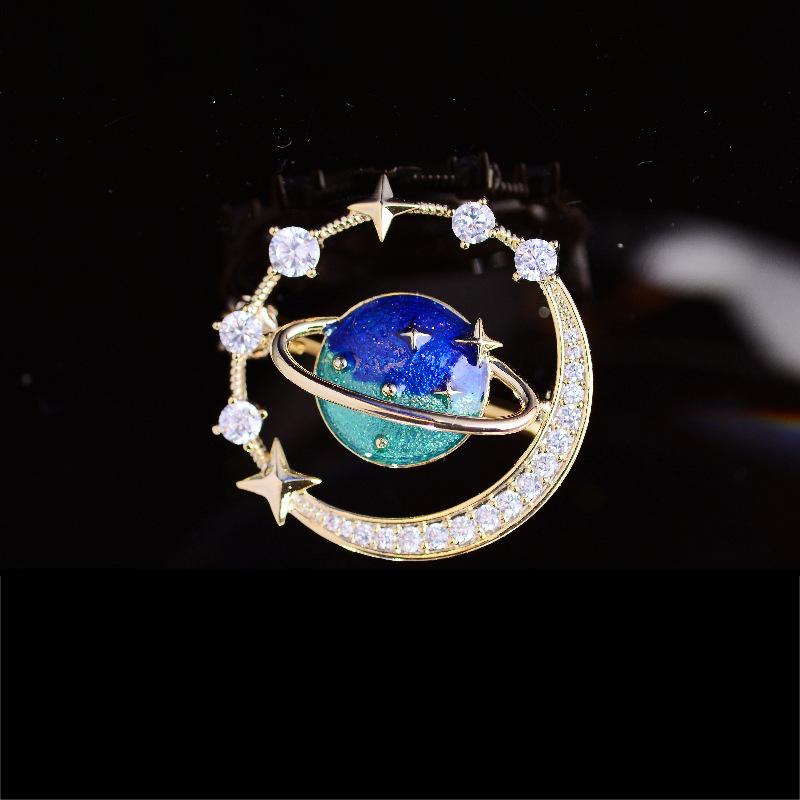 Star Sky Rhinestone Earth Brooch Pins for Women Men Enamel Full Zircon Deco Space Planet Badge Lapel Pin Gifts