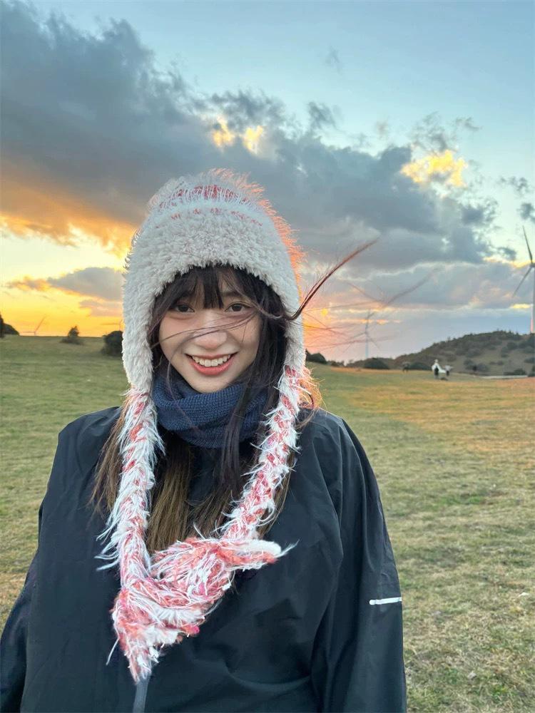 

Женская теплая вязаная шапка Kawanishi с защитой ушей, осенне-зимний стиль Лей Фэн One Size