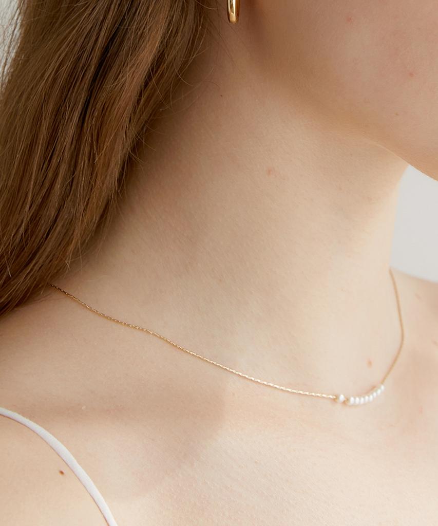 Halden Nine Pearl Thin Necklace (N004_Gold)