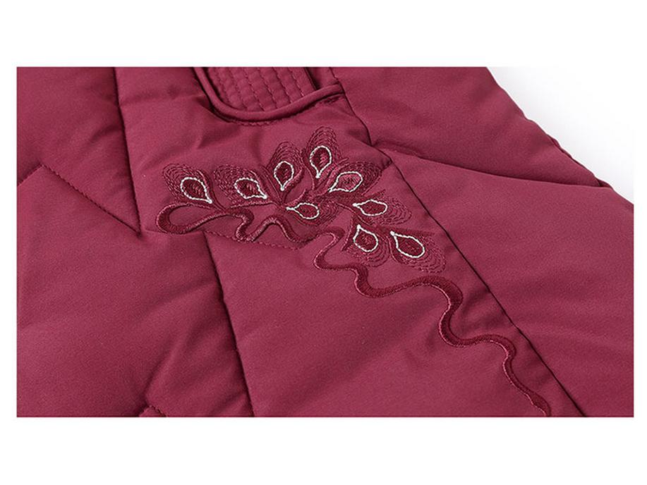 70-Year-Old Mom's New Style Hooded Winter Cotton Jacket: Thick, Warm, and Padded for Middle-Aged and Elderly Women