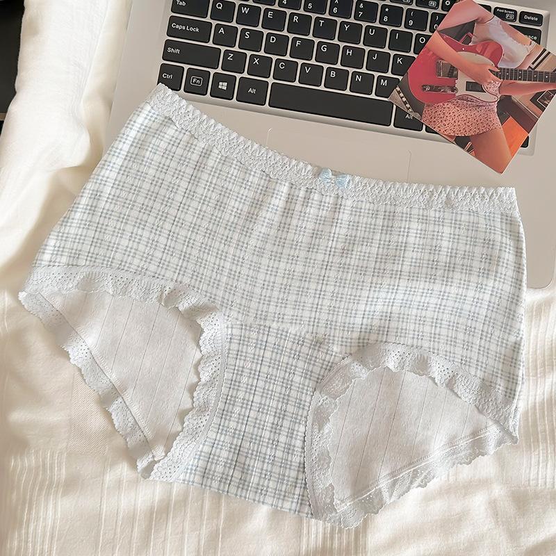 Plus Size Women's Sweet Poodle Cotton Breathable Anti Tardiness Briefs