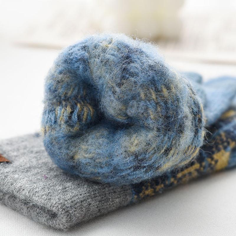 Adult Wool Winter Gloves for Women Japanese and Korean Plaid Outdoor Warm and Cold Proof Plus Velvet Knitted Cycling Full Finger Gloves