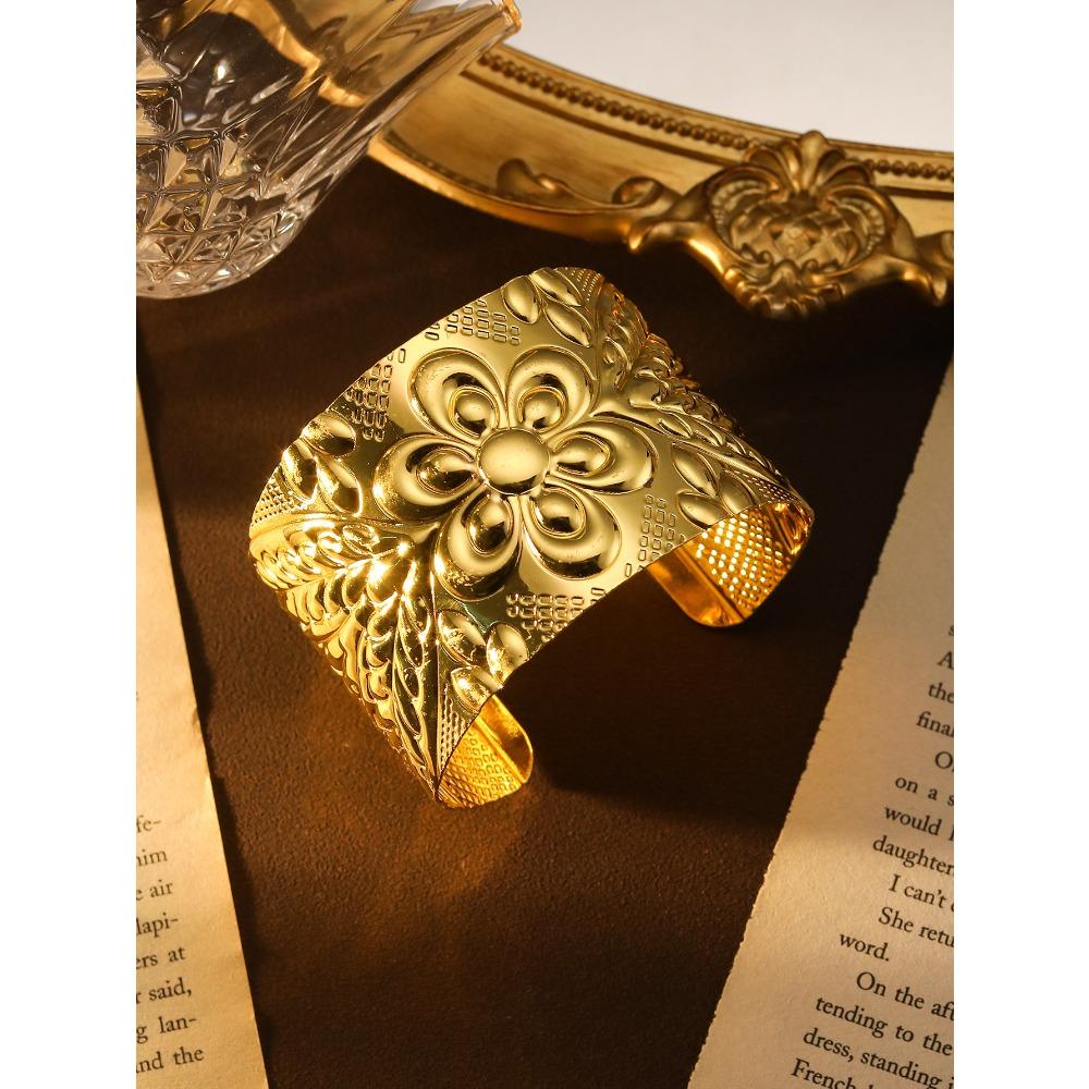 Bohemian Ethnic Style Tibetan Bracelet, High-end Ancient Silver Open Bracelet, Personalized Trendy Cool Arm Ring Jewelry.