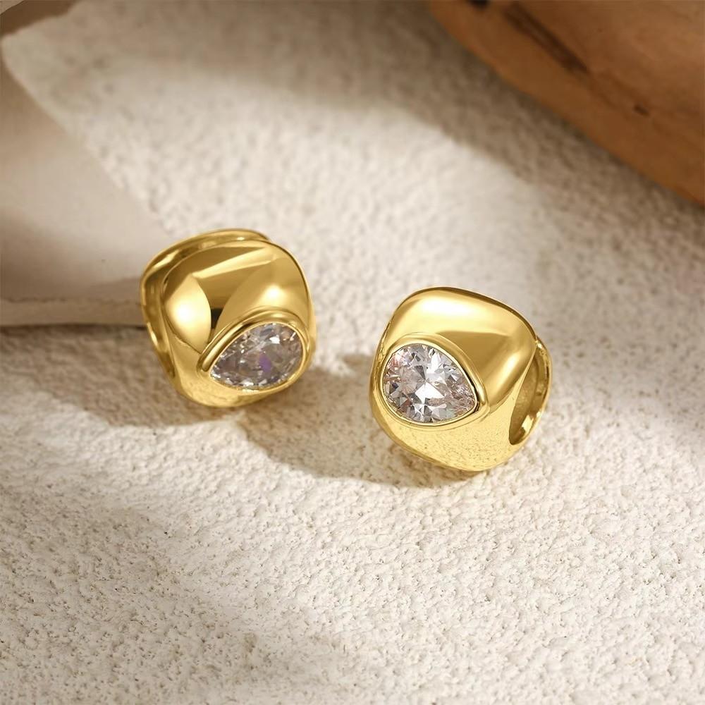 1PC Zircon Ear Cuff Earrings Clip On Design Cartilage Ear Cuff Casual Non Pierced Earrings Women