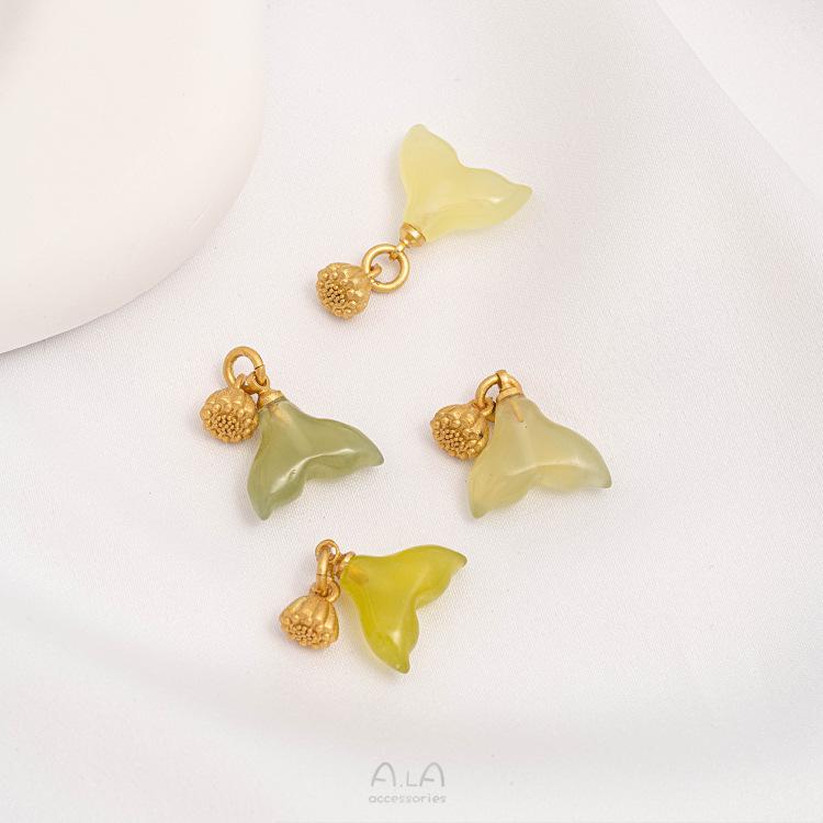 Natural Xiu Jade Carved Fish Tail Cat Head Pendant Bead Charm