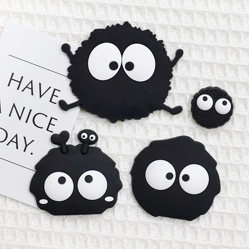 Moe-Style Soot Ball 3D Creative Clog Button & Cute Magnet Accessories