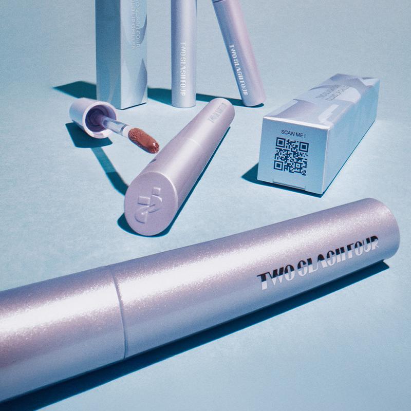 [TWO SLASH FOUR] Cloud Lip Chiller 4,3 g