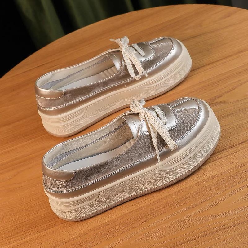 Platform Single Shoes Women's Xiaobai In the Summer of 2024 New Breathable Retro One-pedal Lazy Height Increase Casual Shoes Explosion