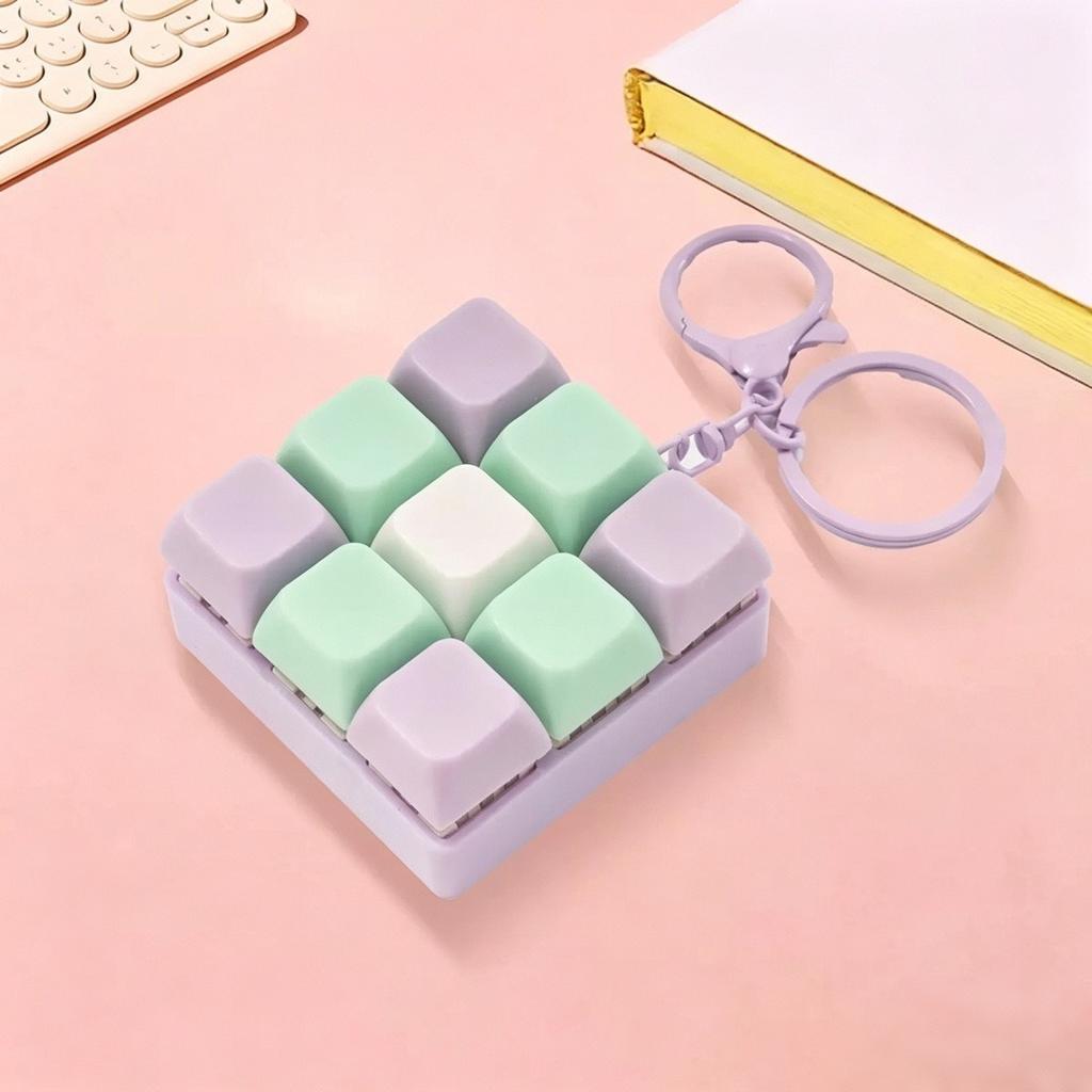 New Keyboard Fidget Toy Keychain Button Fidget Gifts for Adults To Relieve Stress Nine-key Can Be Assembled Freely@
