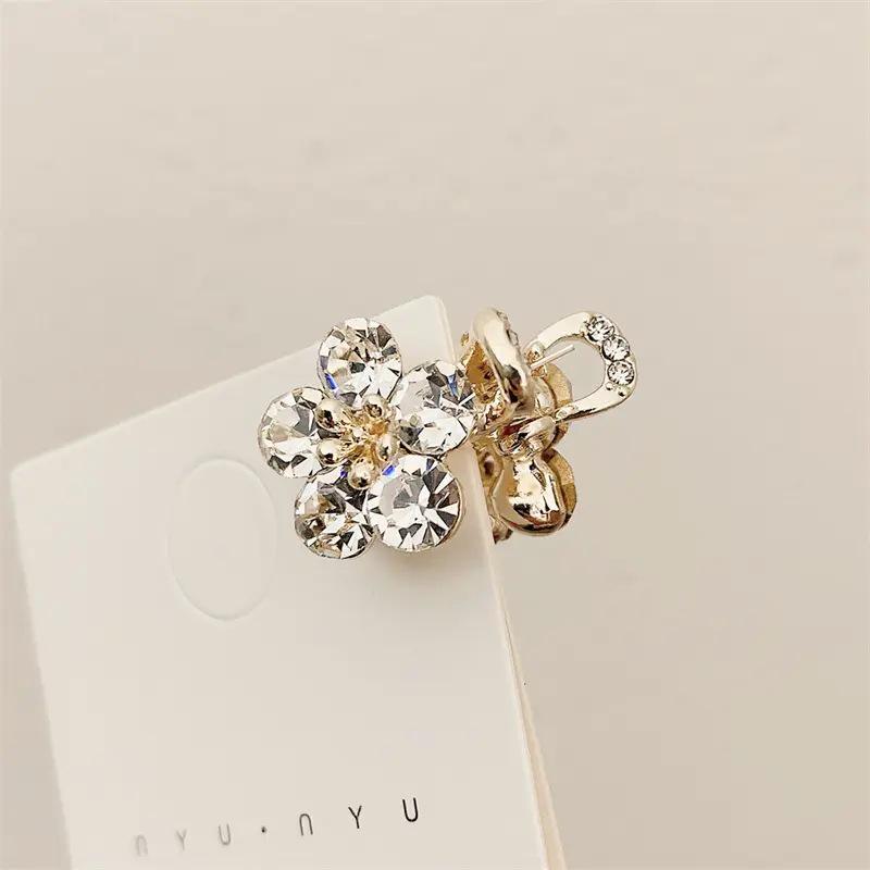 Crystal Flower Hair Claw Clip - Korean Style 2025