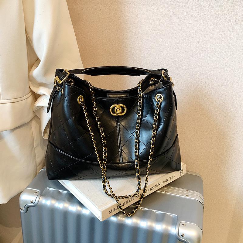 Vintage Suede Tote with Diamond Chain - Large Capacity, Small Fragrance Style, Frosted Finish