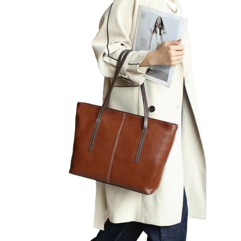 Leather Women's Bag Tote Bag Large Capacity Shoulder Messenger Bag Cowhide Women's Bag Commuter Simple Shopping Bag