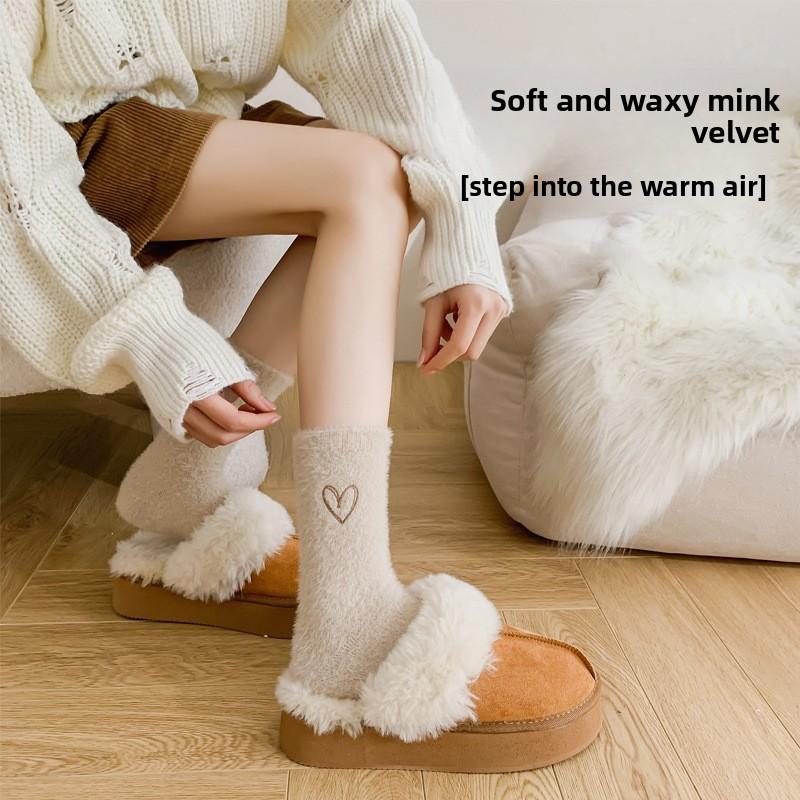 Mink Fleece Socks for Women, Warm and Non-freezing Feet in Autumn and Winter, Sleep Socks with Heart Embroidery and Fleece, Versatile Socks