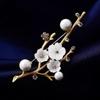 Handmade Plum Blossom Brooches Pins Women Vintage Pearl Brooch Clothing Accessories for Bouquet Wedding Party Jewelry