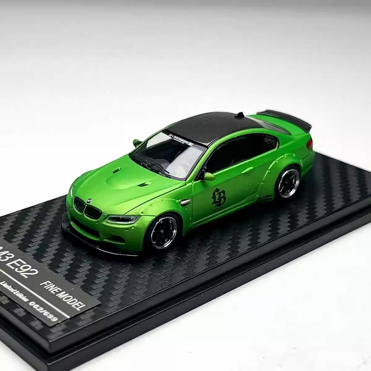 

FM 1:64 M3 E92 LBWK Литые Автомобильные Модели и Игрушечные Транспортные Средства Модель Автомобиля Масштабная Модель Автомобиля Для Детей зелёный