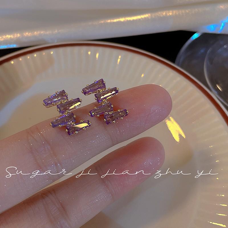 

Unique Irregular Purple Grape Zircon Earrings: Elegant, Versatile, and Luxurious Design for Women