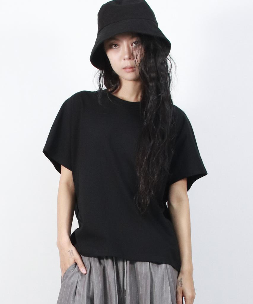 Deumakeu Standard Fit Solid French T-Shirt Black