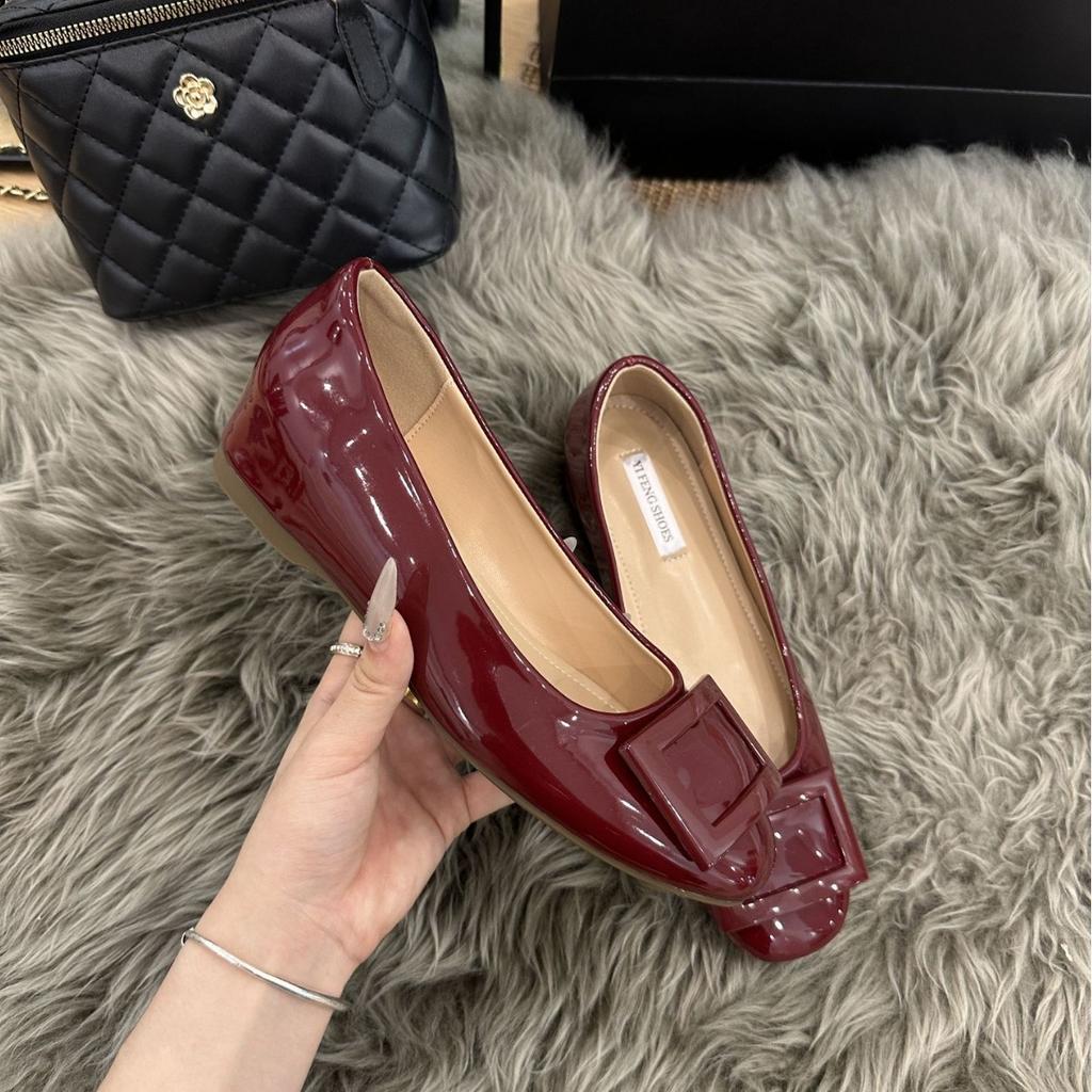 Kleine Person Höhenzunahme 5cm nackte quadratische Schnalle heller Mund einzelne Schuhe Damen 2025 Frühling neu französische runde Zehe weiche flache Schuhe