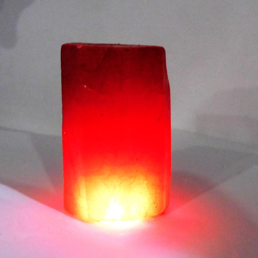 Natural Red Ruby Loose Gemstone Rough 516.45 Ct for Lapidary and Gem Collections