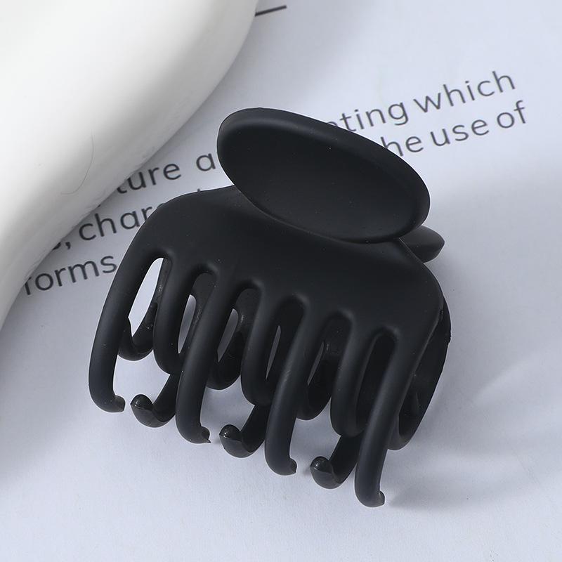 Korean Hair Claw Women Cute Small 3.8cm Hair Clips Solid Color Matte Claw Clip Girl Hair Accessories Hair Clip  New Headwear