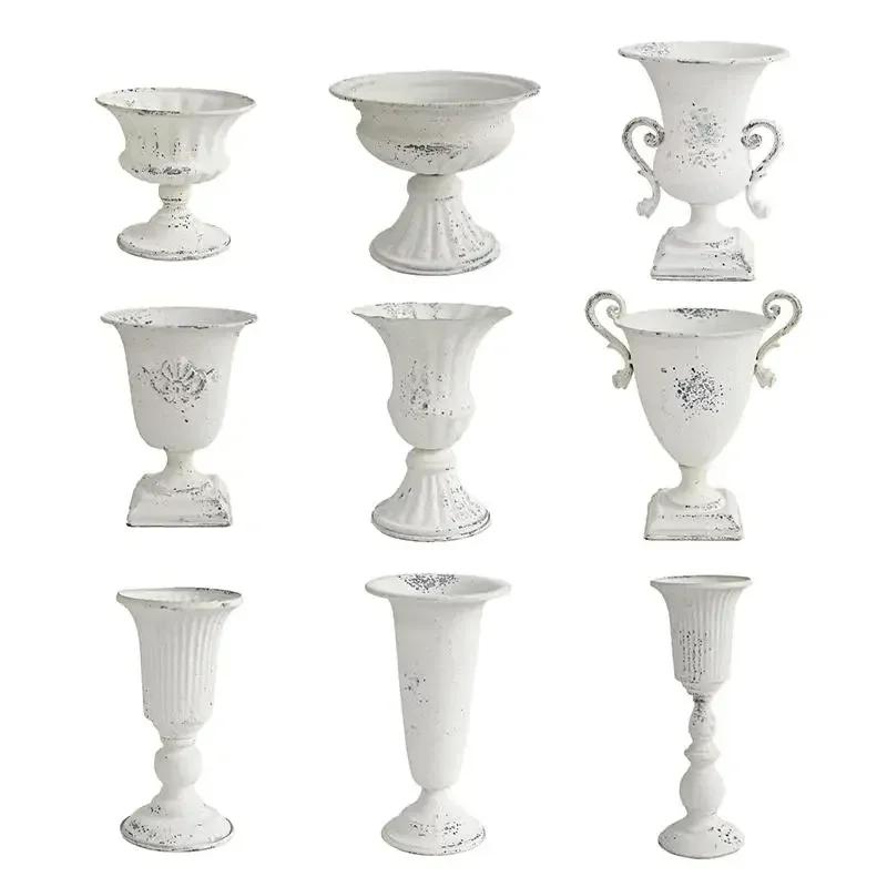 Weiße Retro Klassische Eisenkunst Vase Garten Schreibtisch Simulierte Blumentopf Für Blumenarrangement Hochzeit Feiertag Party Dekorieren