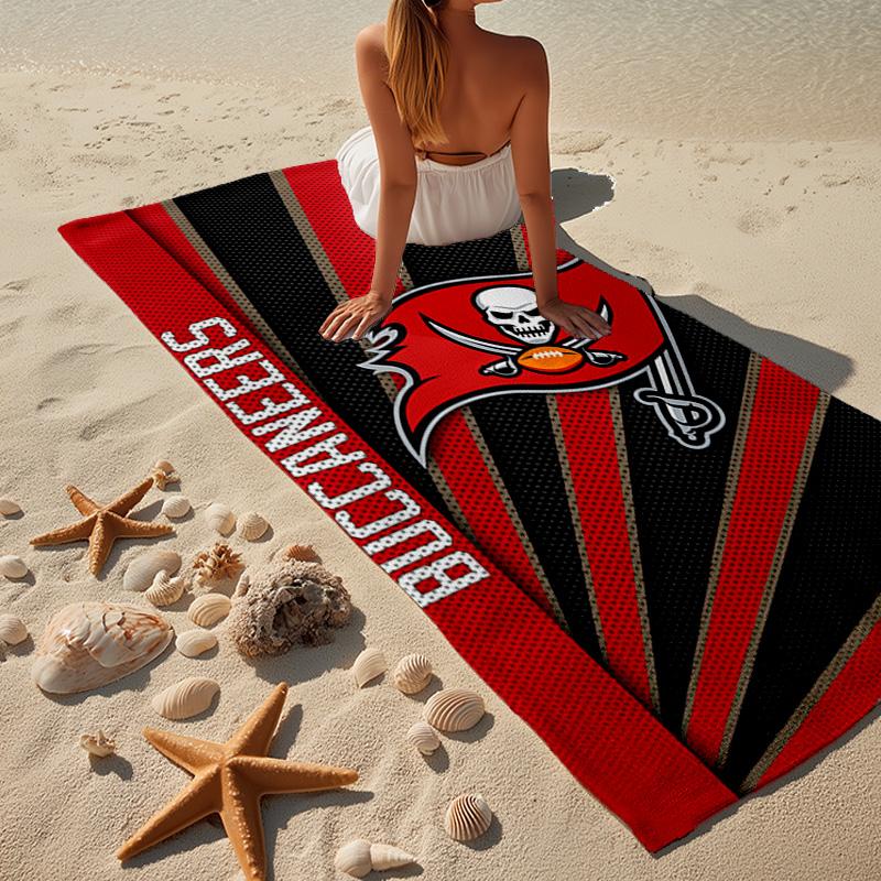 Buccaneers Team Spirit Microfiber Beach Towel, Lightweight And Quick-Dry, for Summer Travel, Beach Essential, Swimming Pool