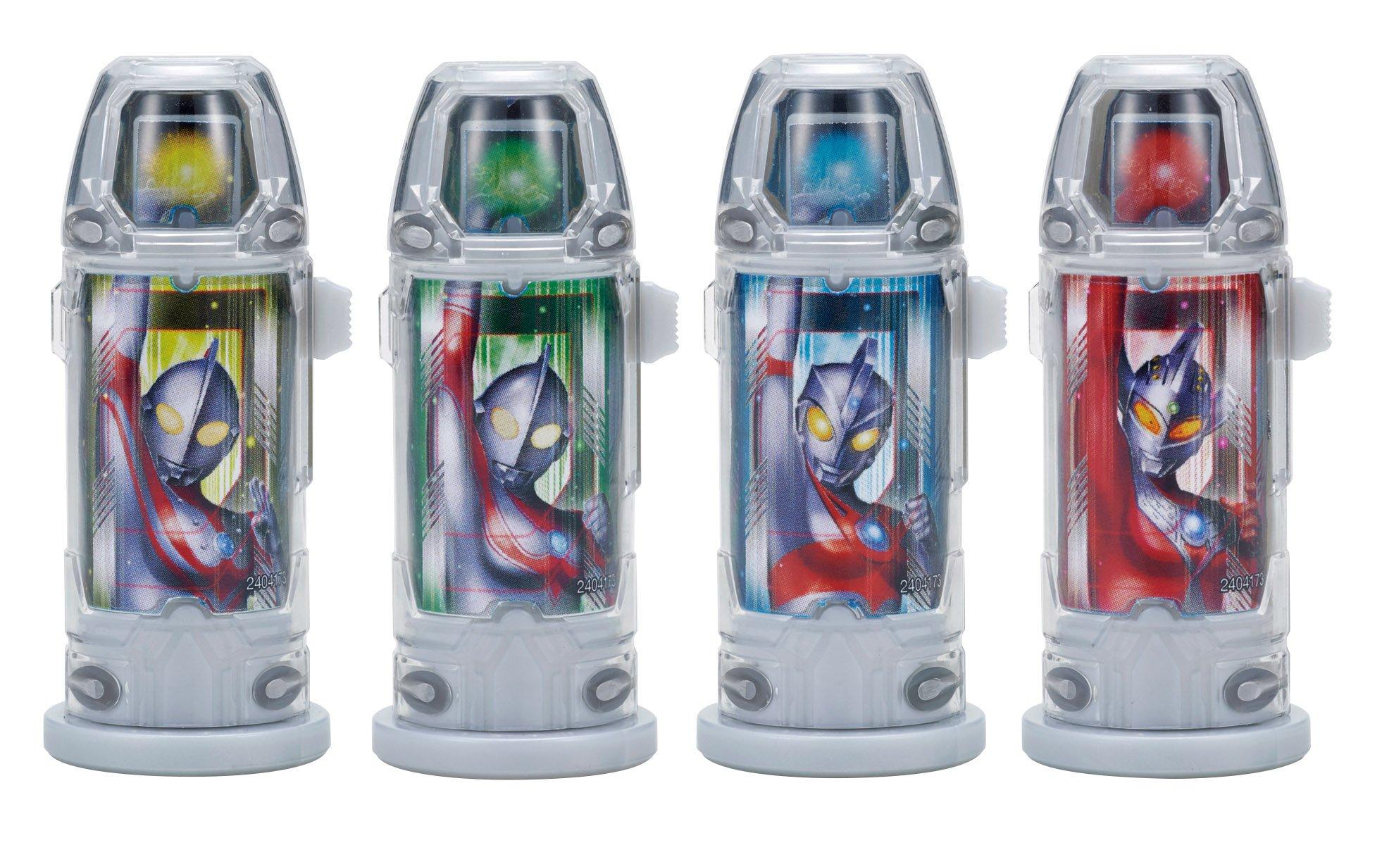 

Ultraman Geed DX Ultra Capsule Ultra Brothers Set срібний